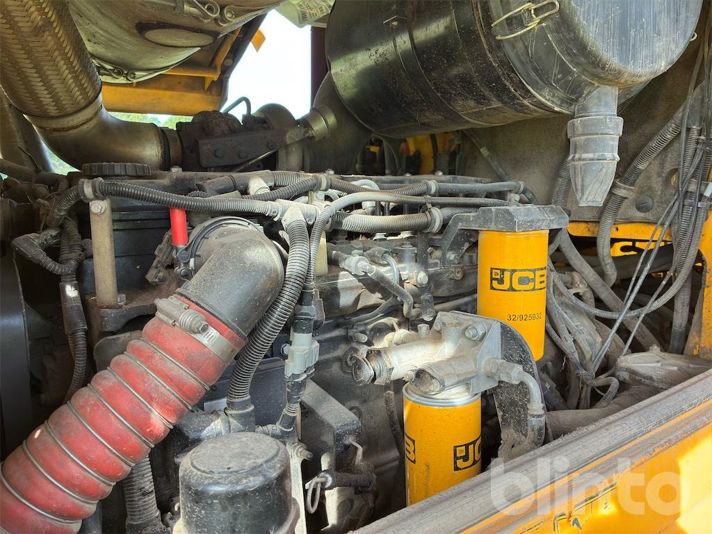 Chargeuse sur pneus JCB 426 AGRI