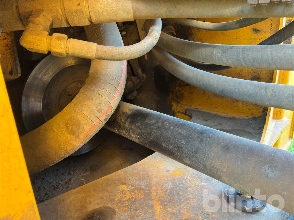 Chargeuse sur pneus JCB 426 AGRI