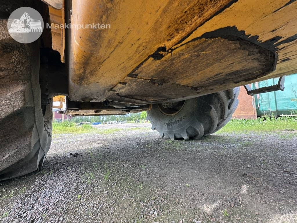 Chargeuse sur pneus JCB 435