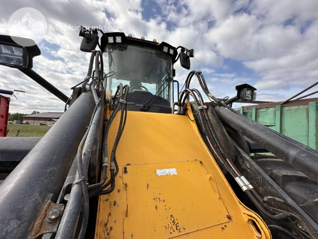 Chargeuse sur pneus JCB 435