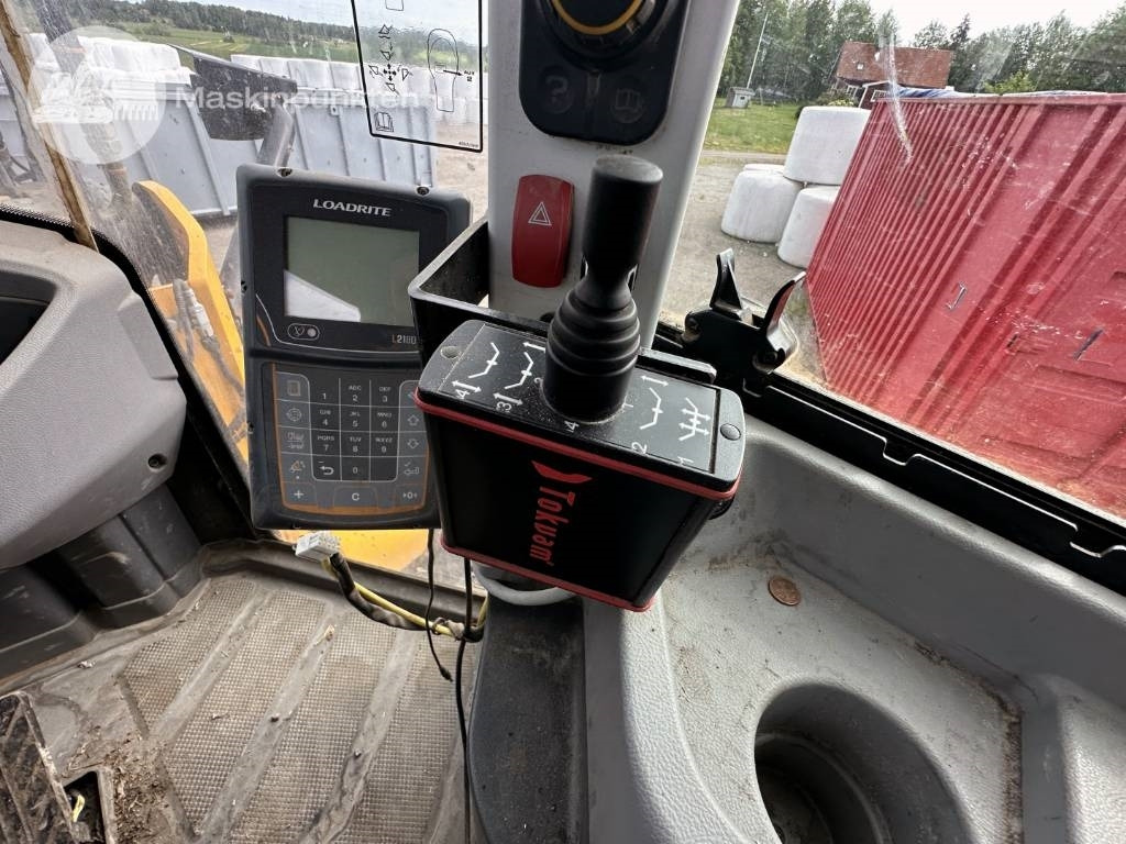 Chargeuse sur pneus JCB 435