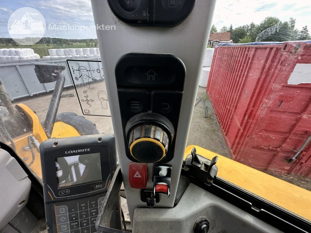 Chargeuse sur pneus JCB 435