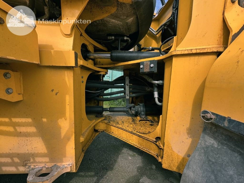 Chargeuse sur pneus JCB 435