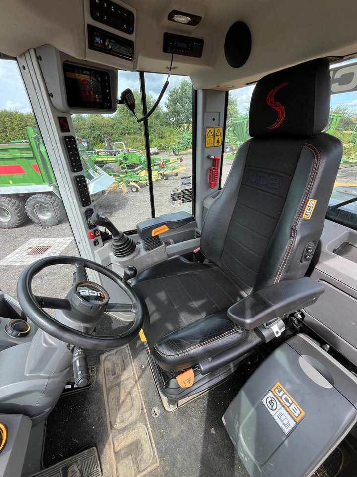 Chargeuse sur pneus JCB 435 S