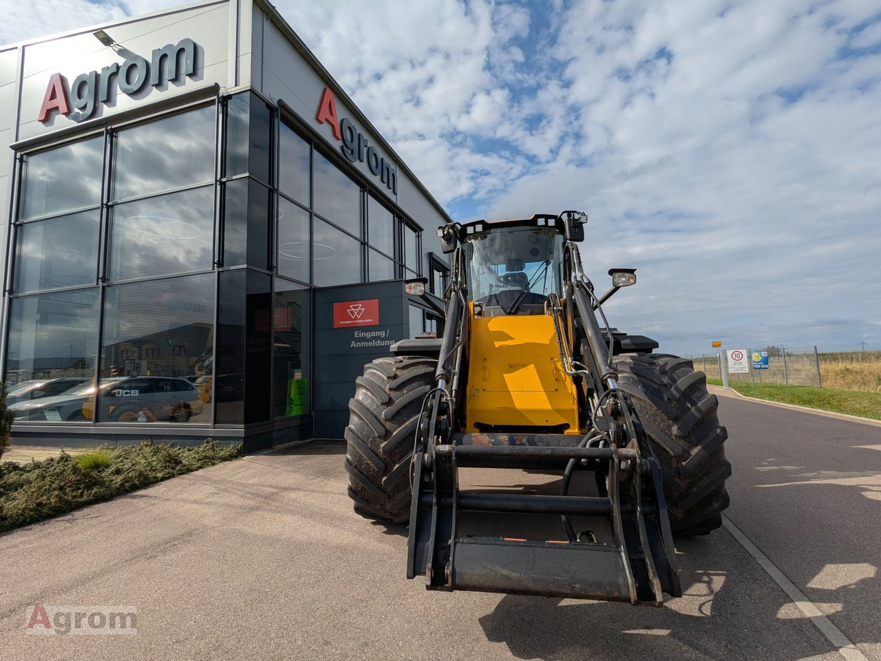 Chargeuse sur pneus JCB 435 S Agri HighLift