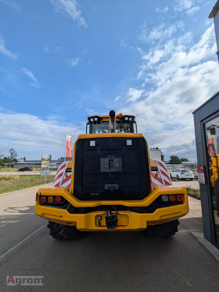 Chargeuse sur pneus JCB 435 S Agri HighLift