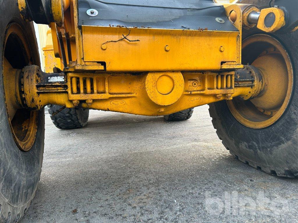 Chargeuse sur pneus JCB 436