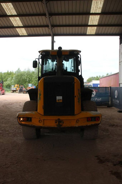 Chargeuse sur pneus JCB 436HT