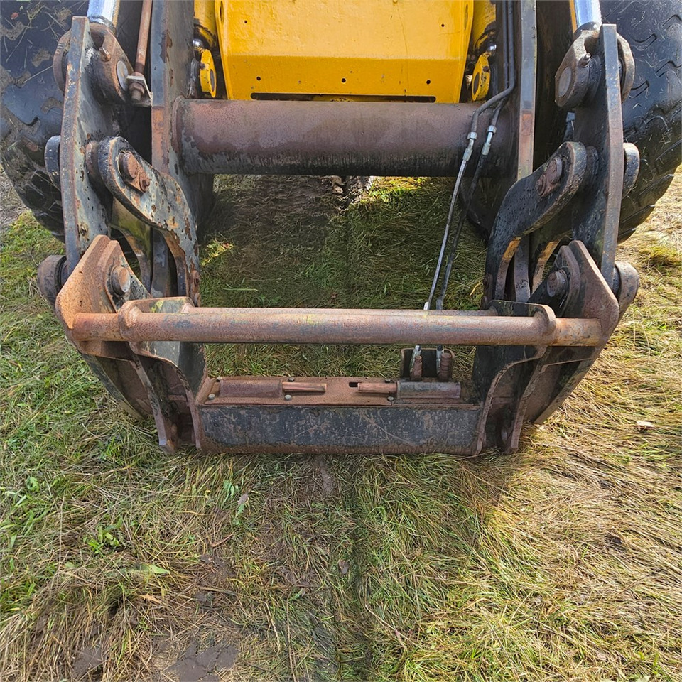 Chargeuse sur pneus JCB 436 HT
