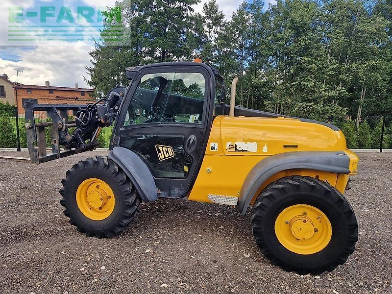 Chargeuse sur pneus JCB 527-55