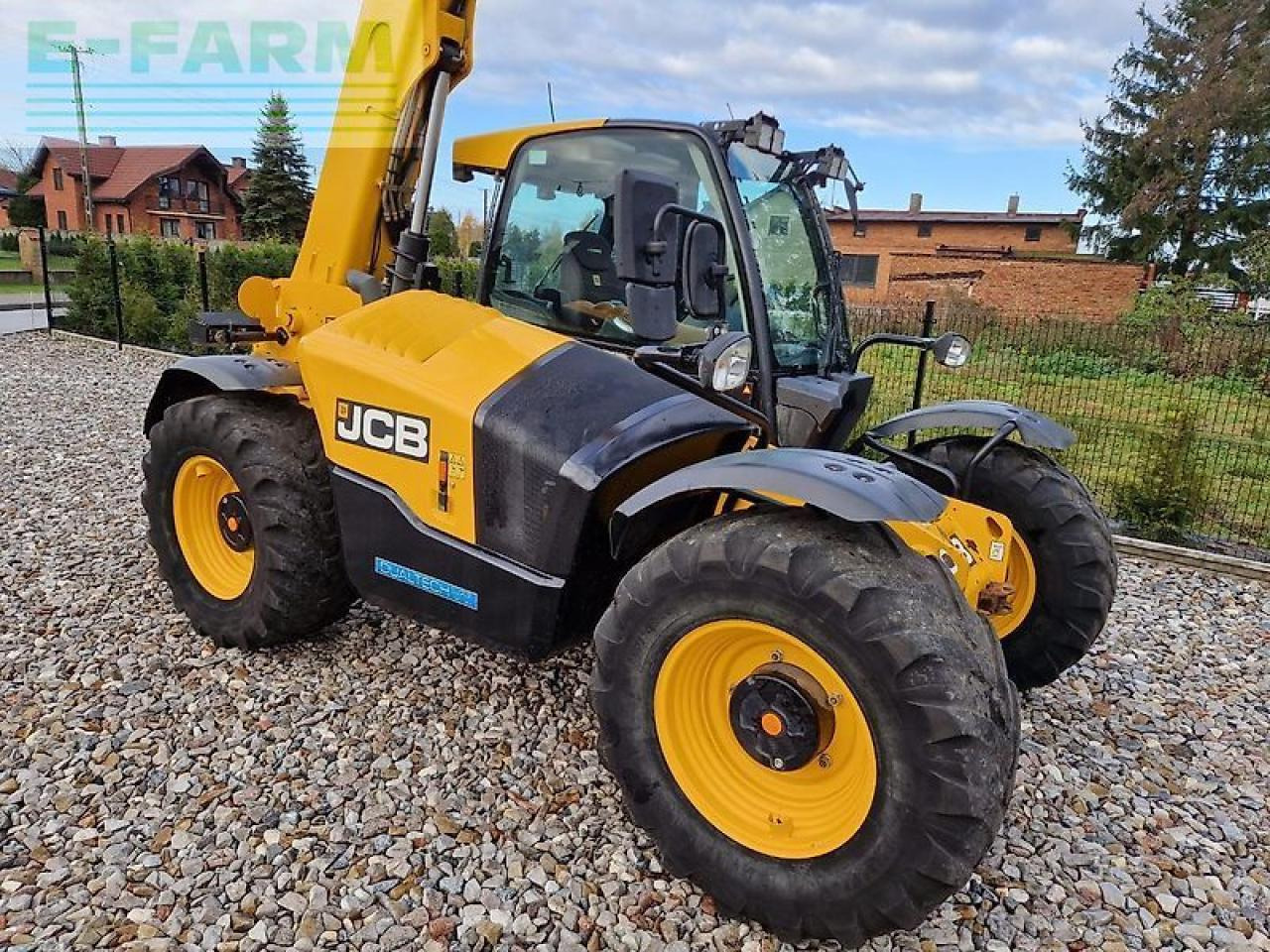 Chargeuse sur pneus JCB 531-70 agri pro