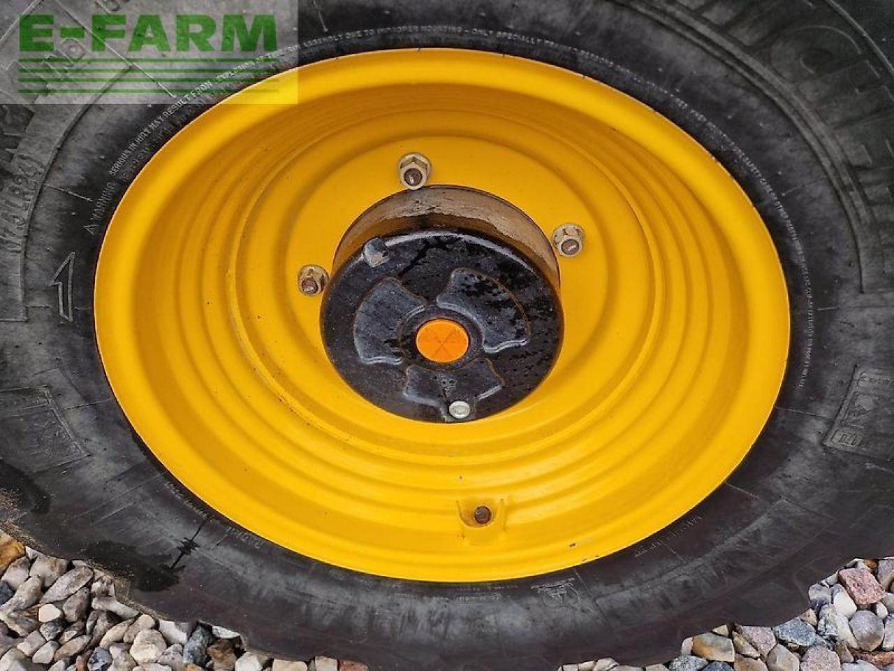 Chargeuse sur pneus JCB 531-70 agri pro