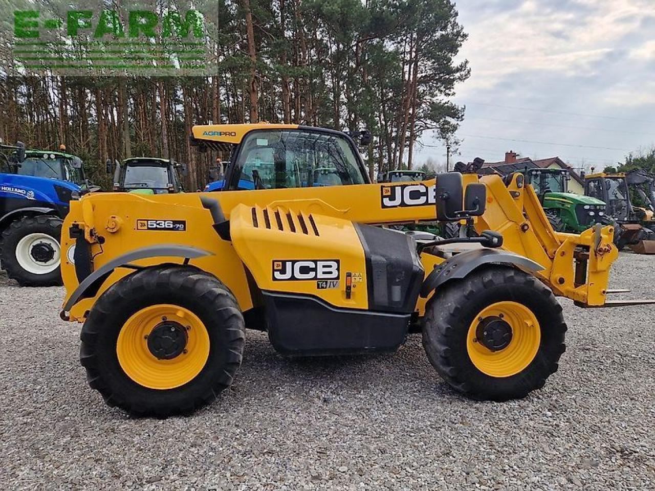 Chargeuse sur pneus JCB 536-70 agripro