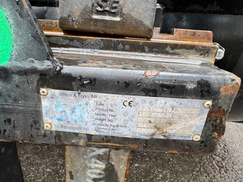 Chargeuse sur pneus JCB MYYTY! SOLD! 407 SV