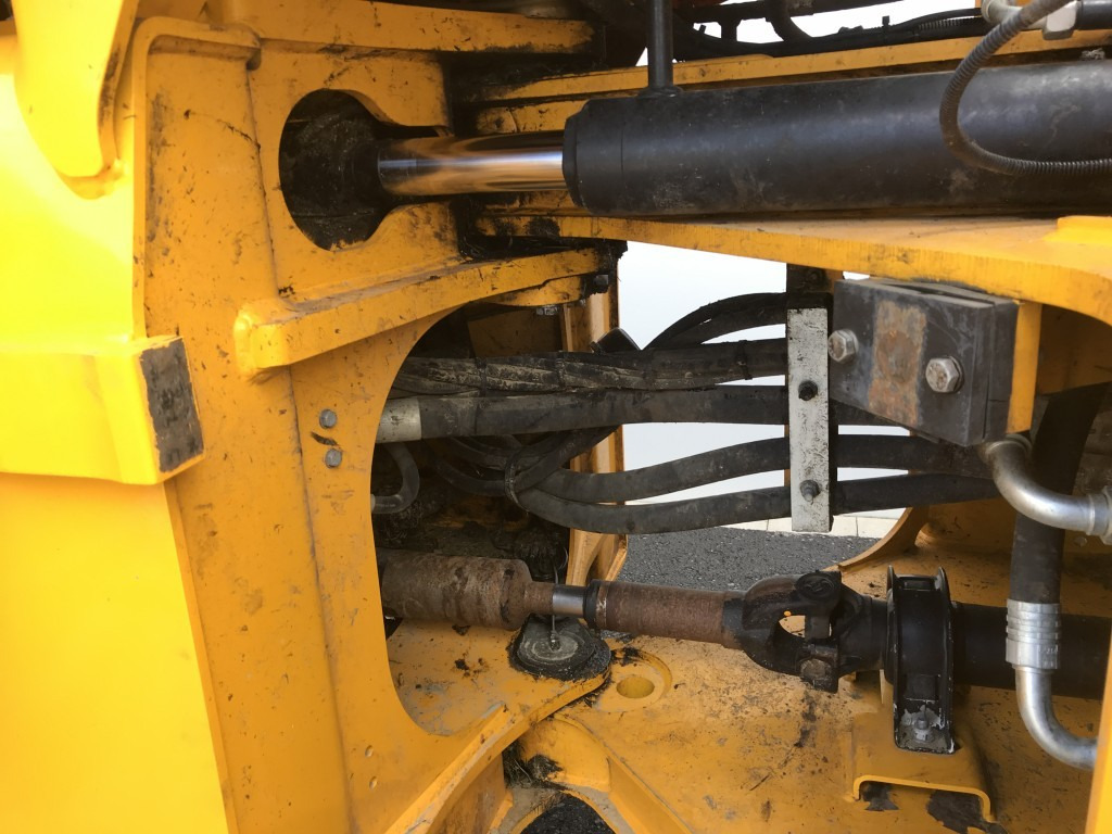 Chargeuse sur pneus JCB RADLADER 435 S