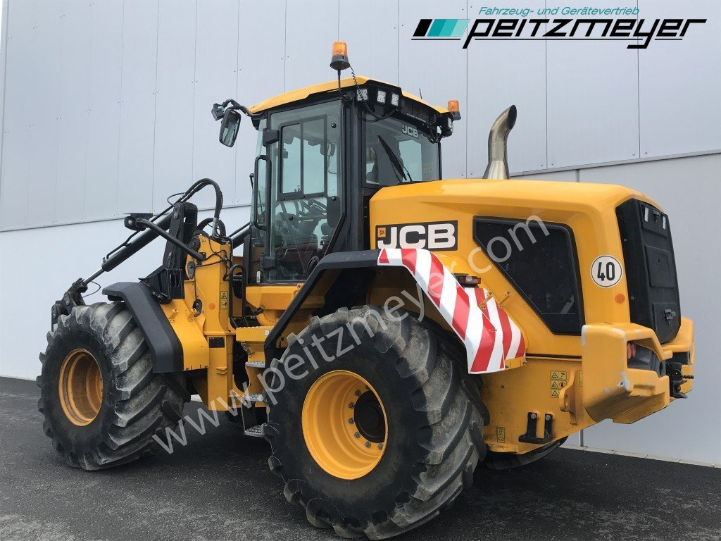 Chargeuse sur pneus JCB RADLADER 435 S