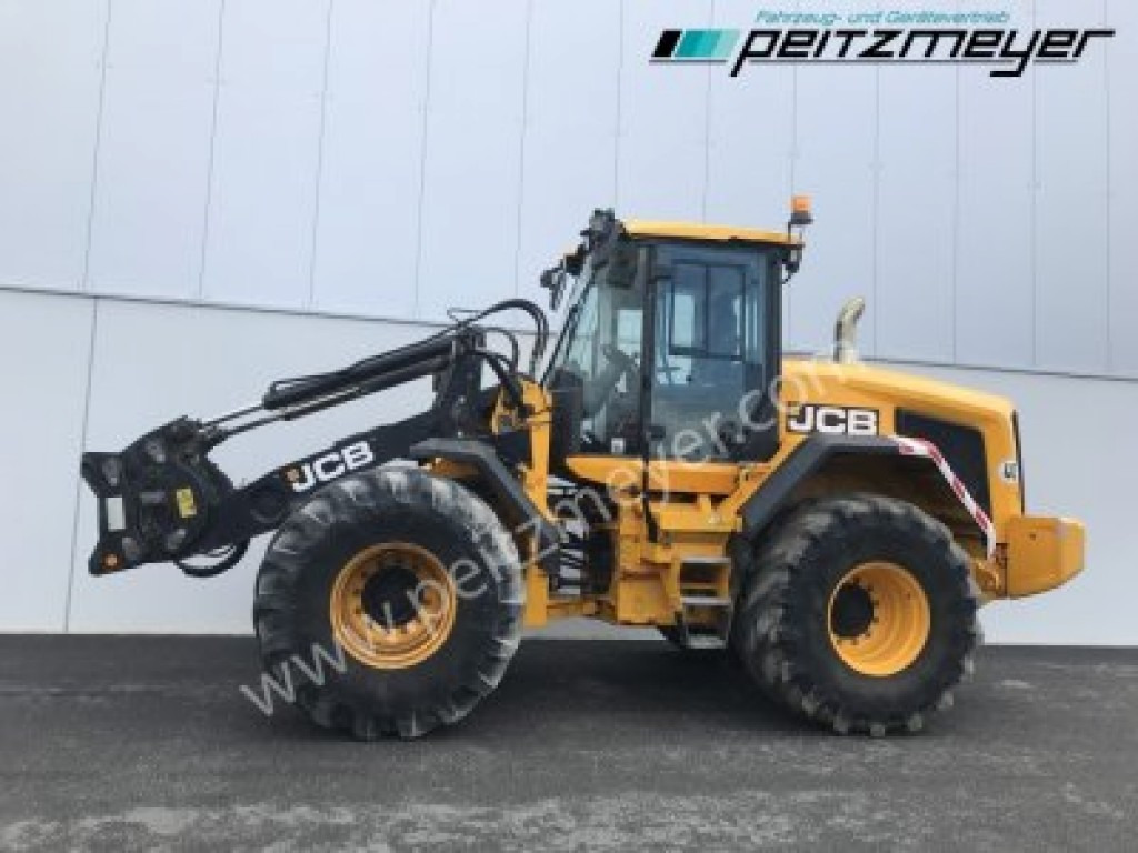 Chargeuse sur pneus JCB RADLADER 435 S