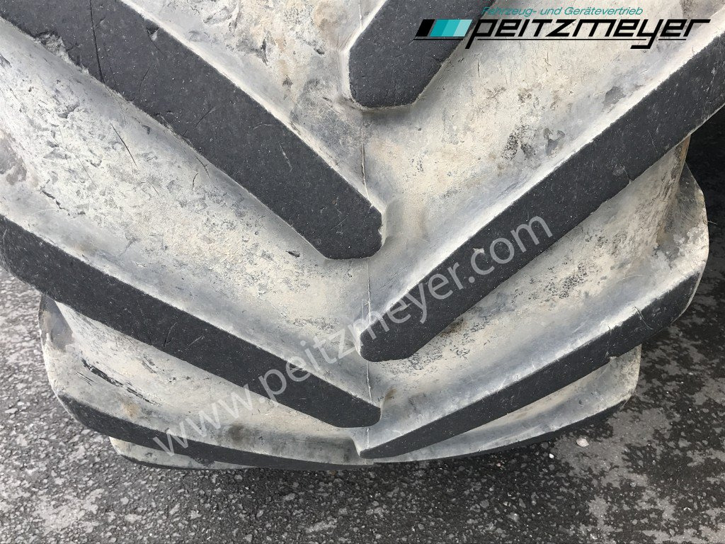 Chargeuse sur pneus JCB RADLADER 435 S