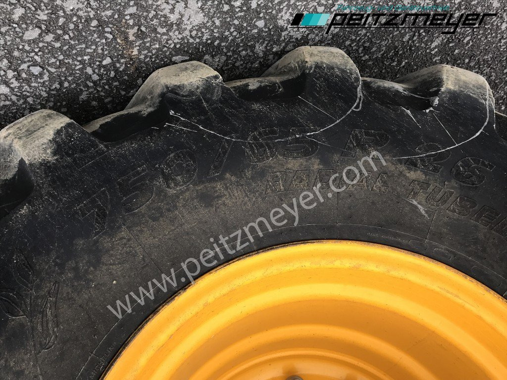 Chargeuse sur pneus JCB RADLADER 435 S