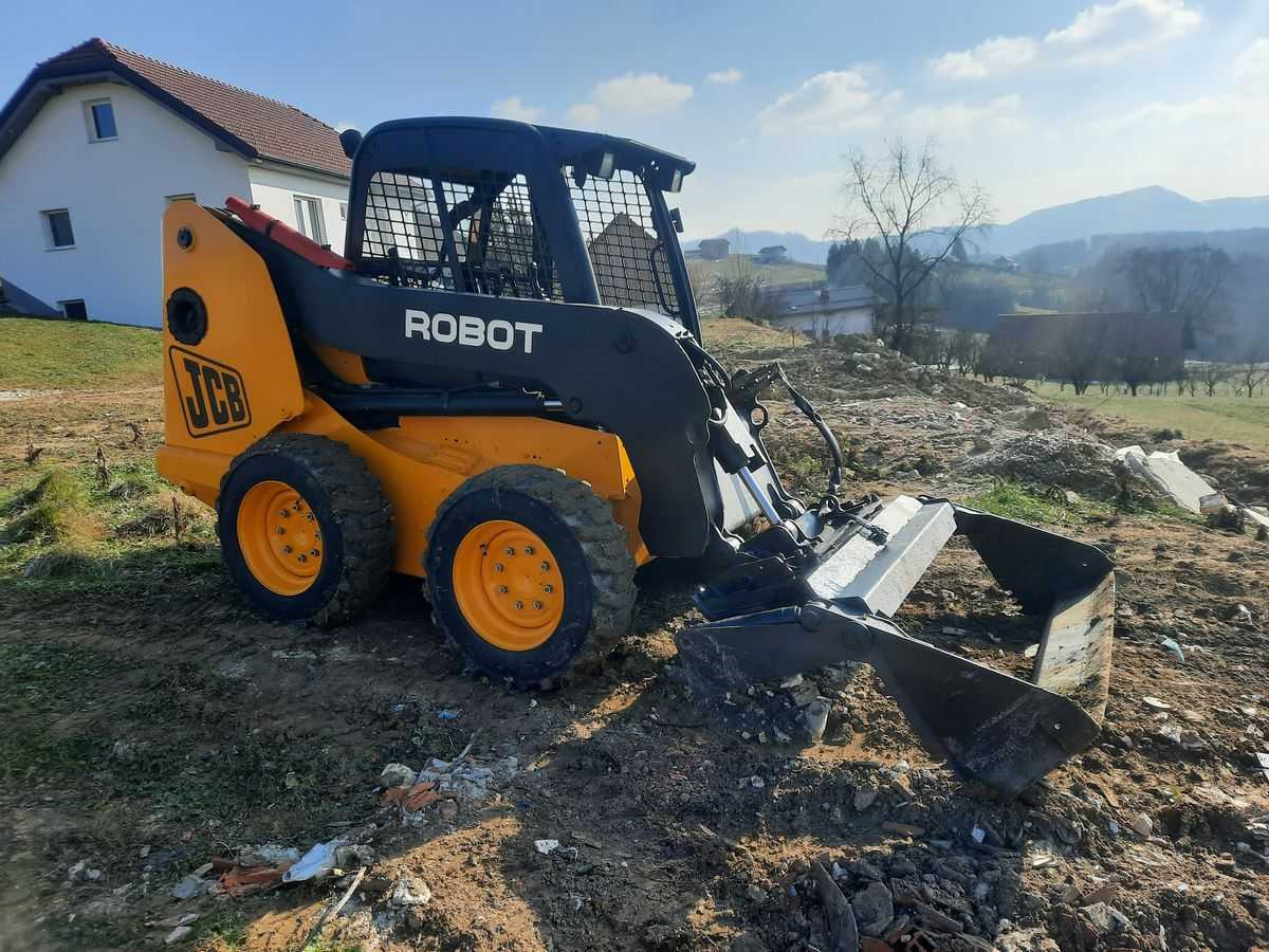 Chargeuse sur pneus JCB - ROBOT 170 - LOADER - 2005