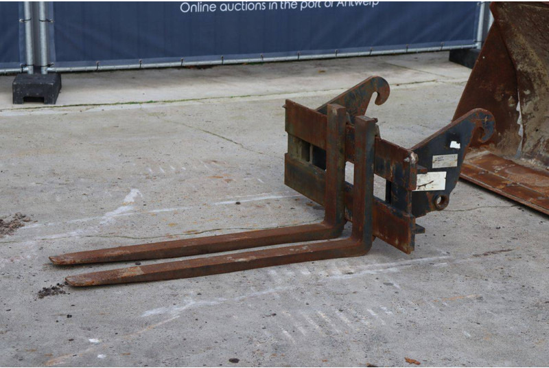 Chargeuse sur pneus JCB Santerne ZX