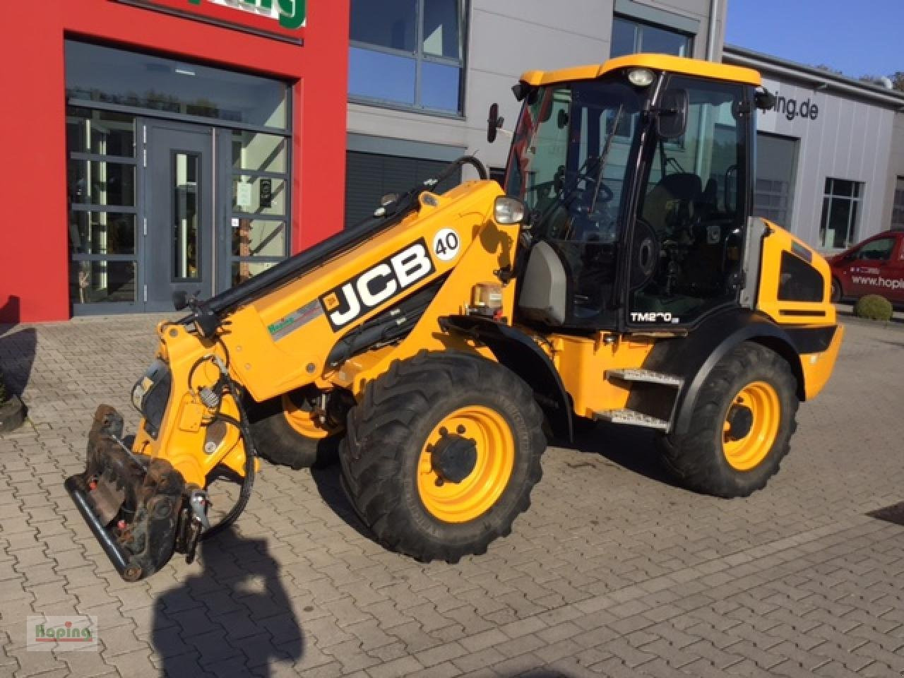 Chargeuse sur pneus JCB TM220