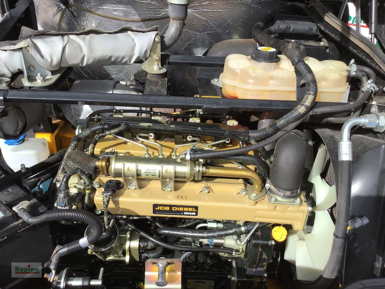 Chargeuse sur pneus JCB TM220