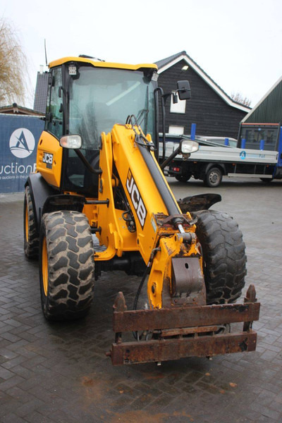 Chargeuse sur pneus JCB TM220