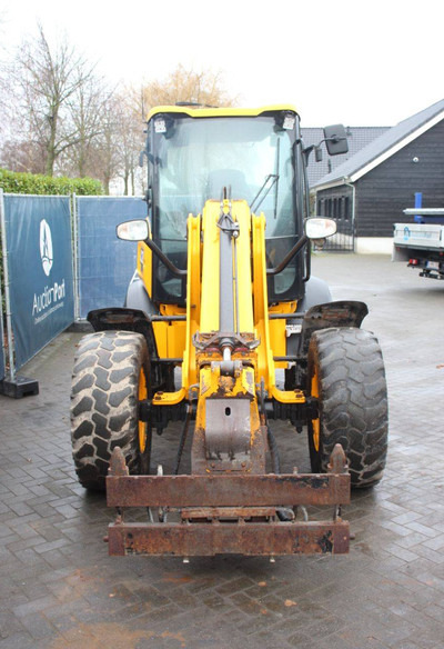 Chargeuse sur pneus JCB TM220