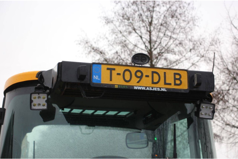 Chargeuse sur pneus JCB TM220