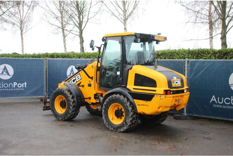 Chargeuse sur pneus JCB TM220