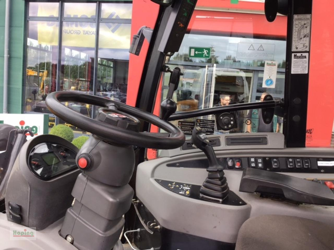 Chargeuse sur pneus JCB TM 220
