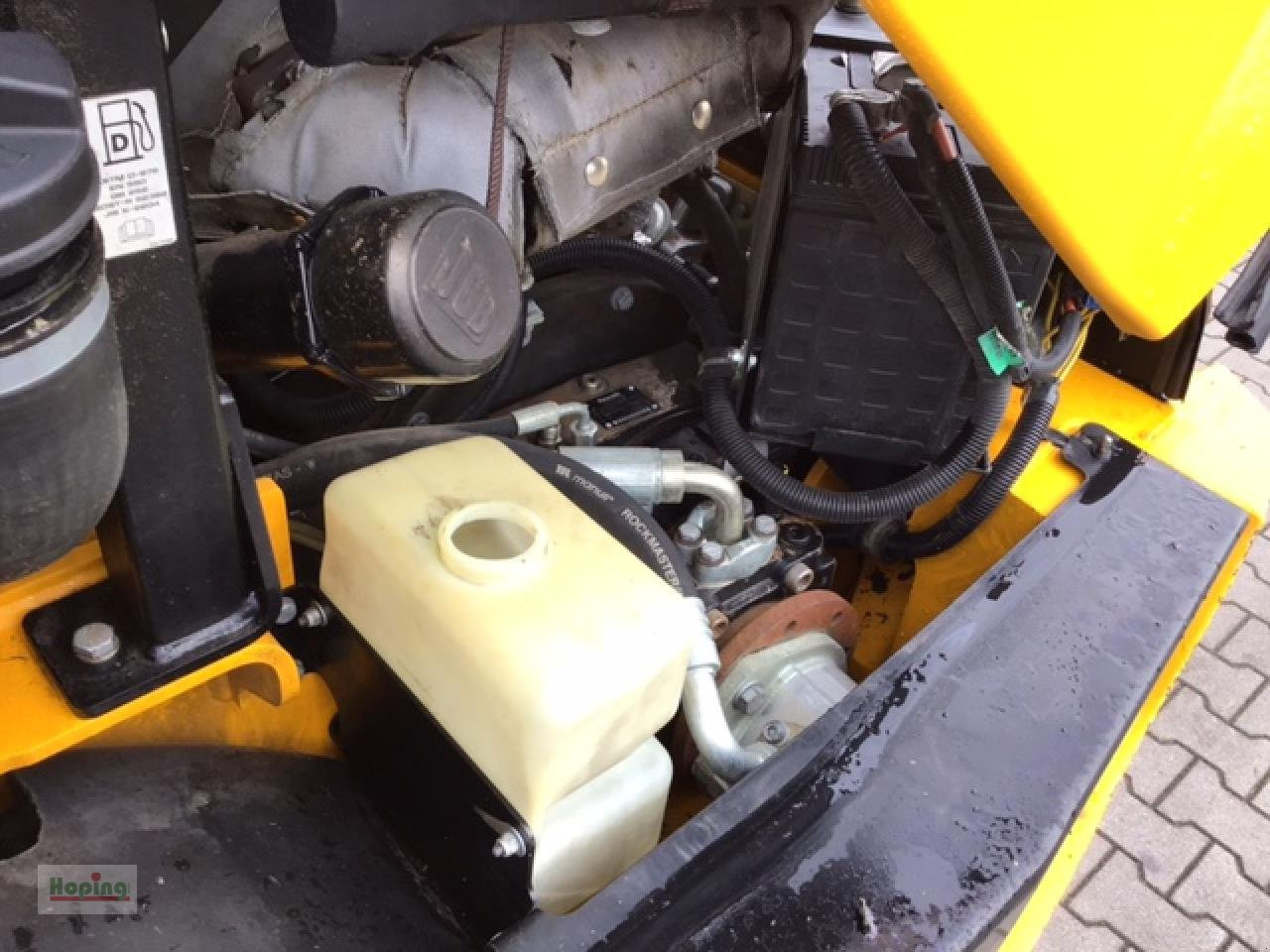 Chargeuse sur pneus JCB TM 220