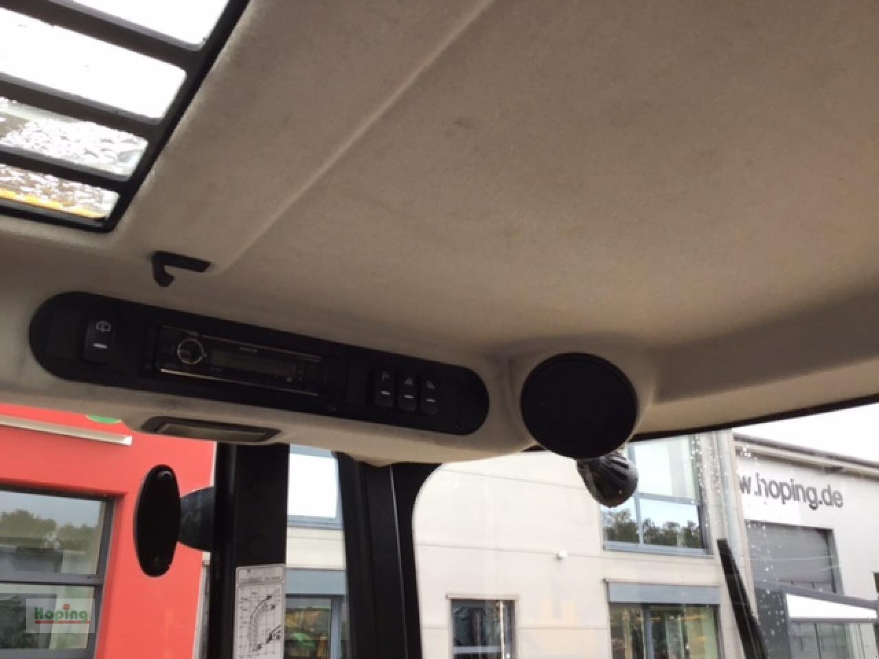Chargeuse sur pneus JCB TM 220