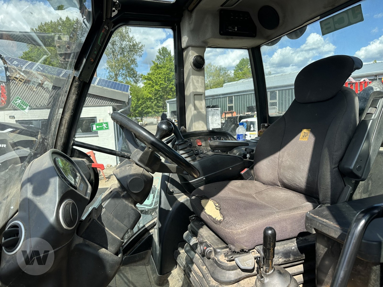 Chargeuse sur pneus JCB TM 320 S