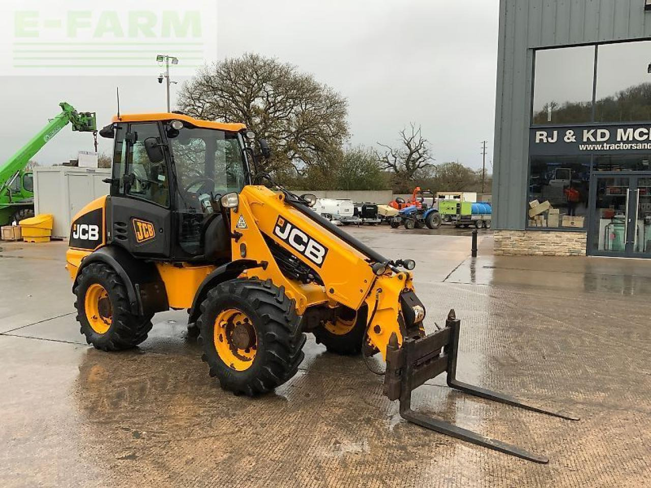 Chargeuse sur pneus JCB tm220 agri telehandler (st25185)