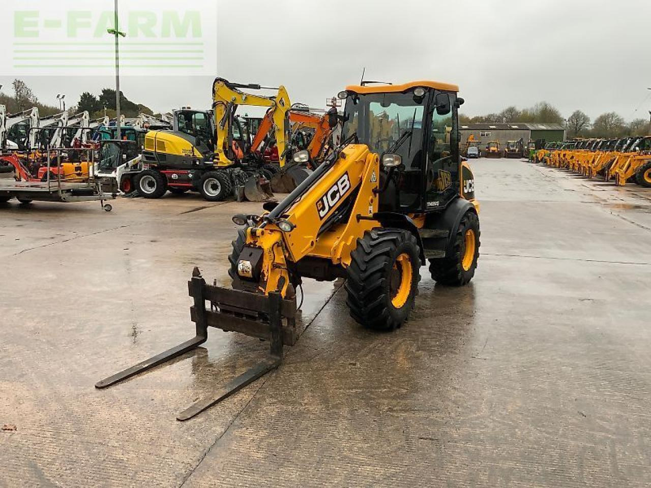 Chargeuse sur pneus JCB tm220 agri telehandler (st25185)