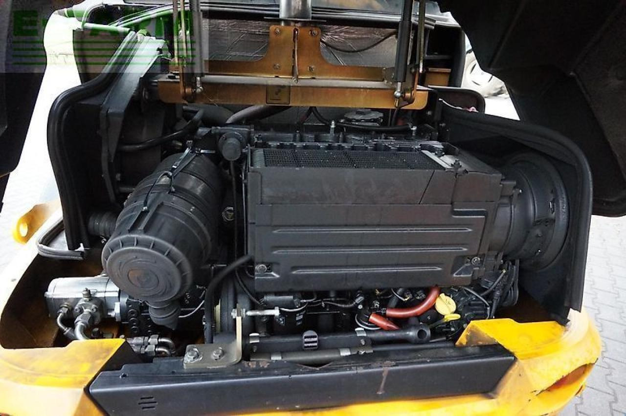 Chargeuse sur pneus JCB tm 180 teleskopradlader