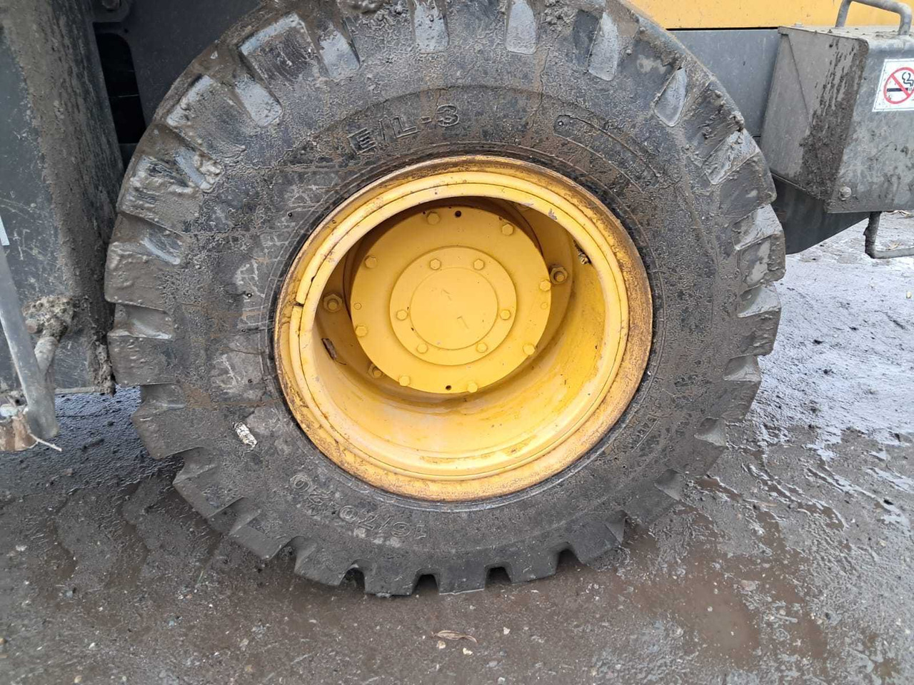 Chargeuse sur pneus JINCHENG 918 SHOVEL