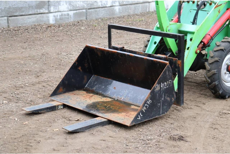 Chargeuse sur pneus JPC EL16