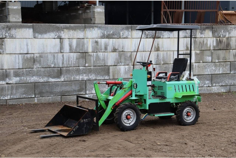 Chargeuse sur pneus JPC EL16