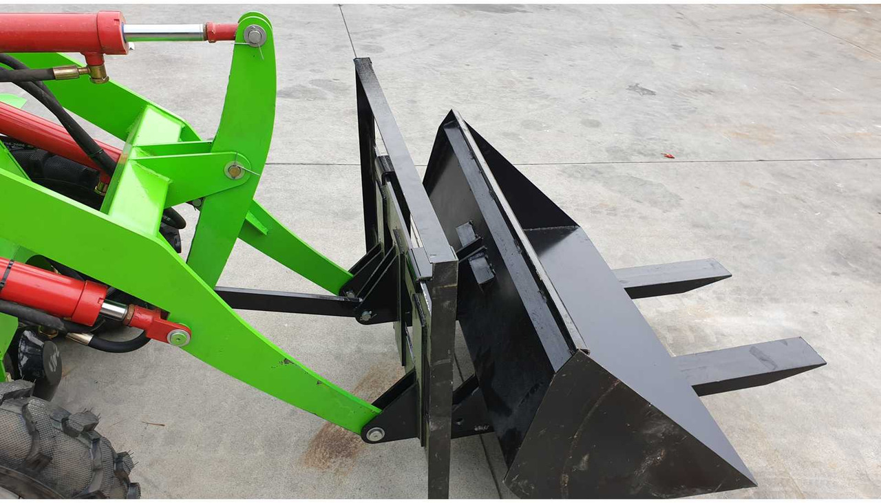 Chargeuse sur pneus JPC ME18 4X4 WHEEL LOADER