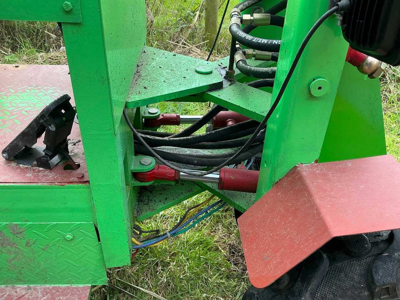 Chargeuse sur pneus JPC ME18 SHOVEL