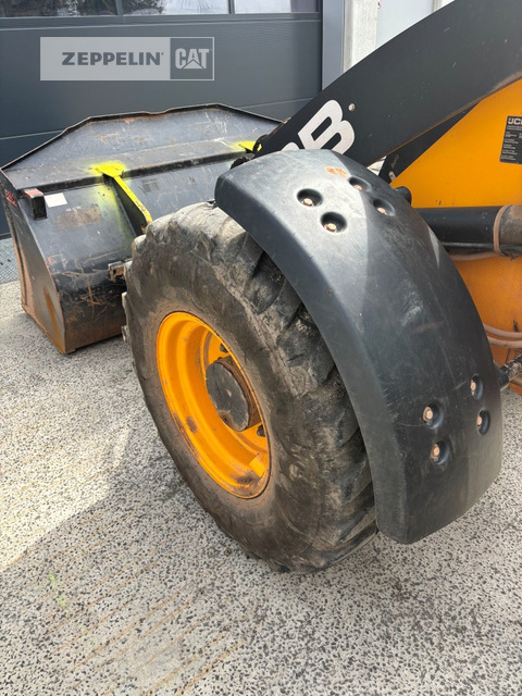 Chargeuse sur pneus Jcb 409