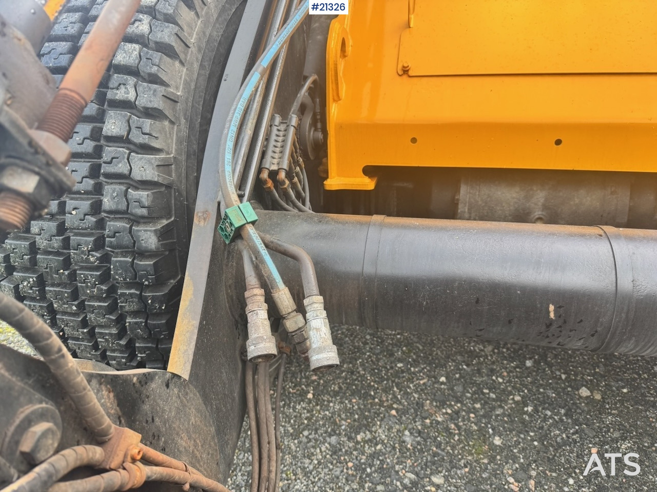 Chargeuse sur pneus Jcb 413K