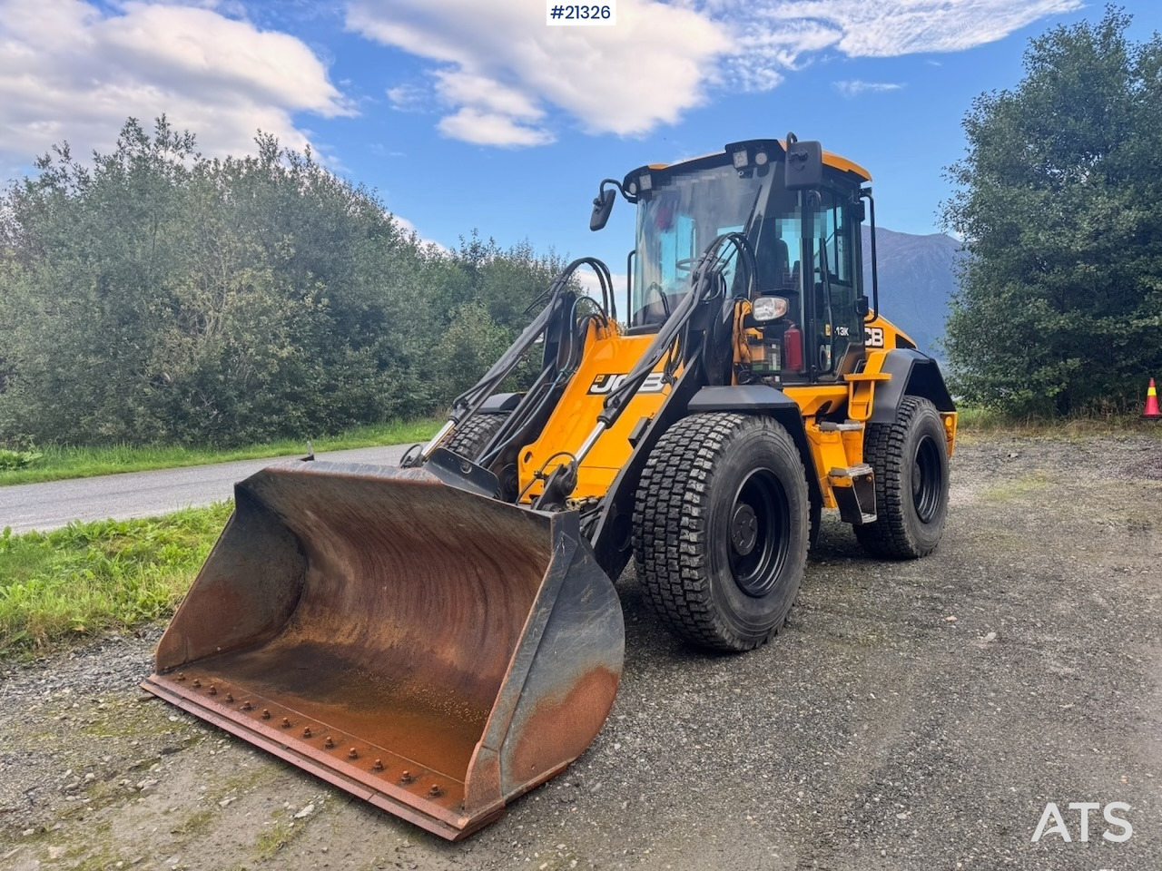 Chargeuse sur pneus Jcb 413K