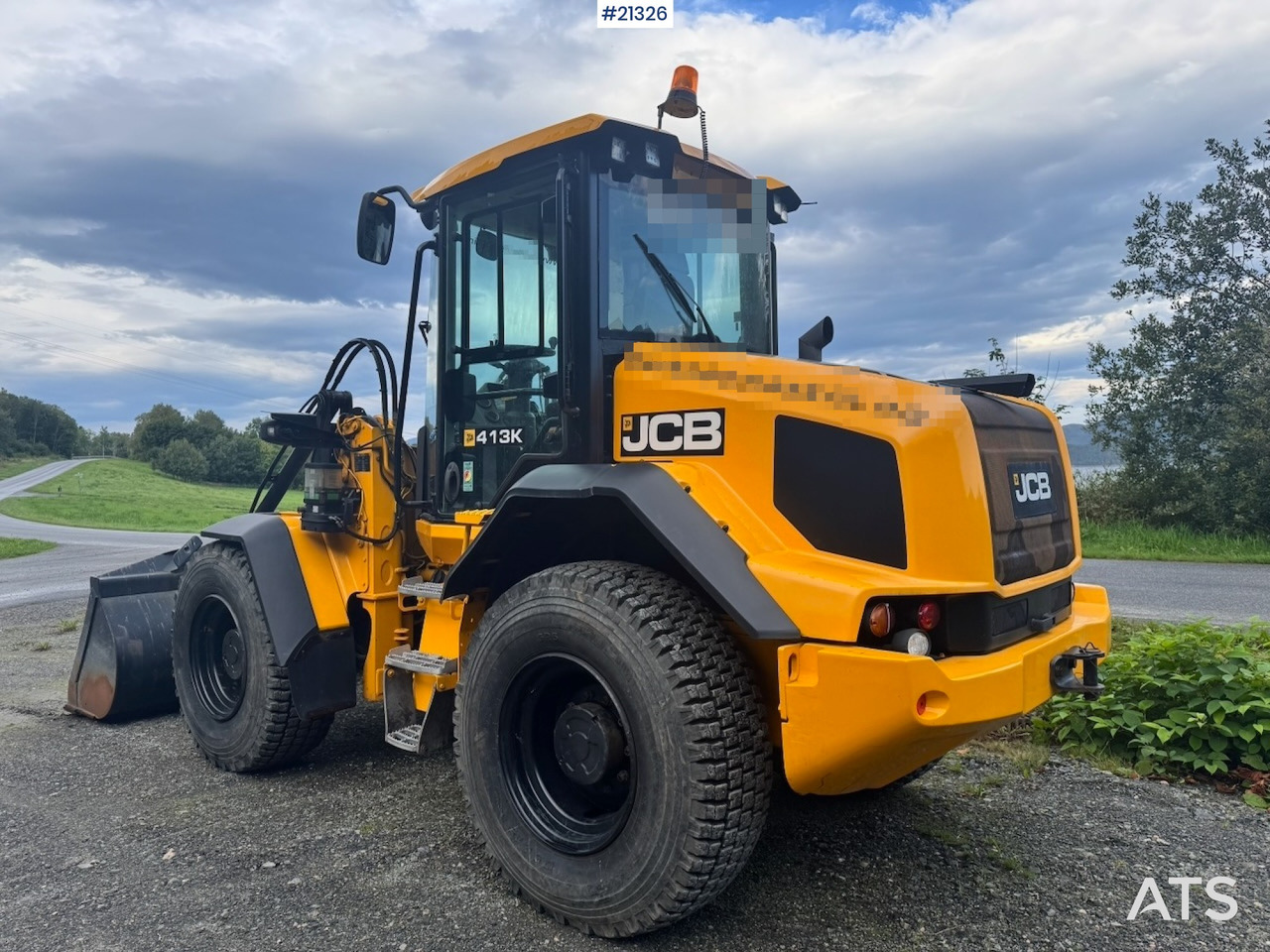 Chargeuse sur pneus Jcb 413K
