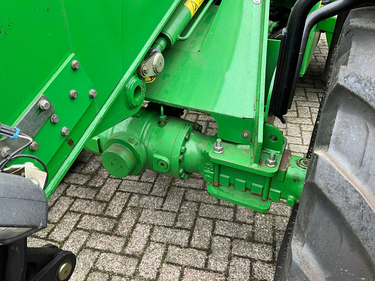 Chargeuse sur pneus John Deere 3800