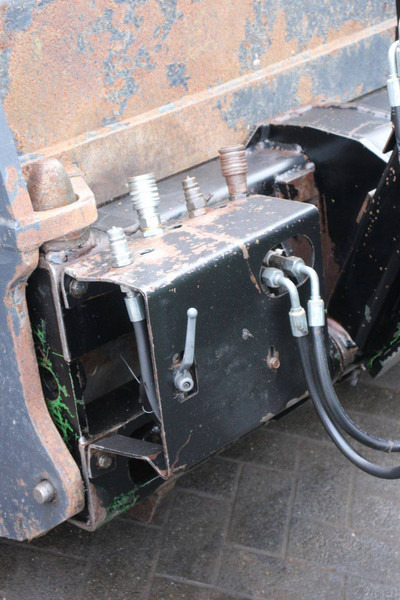 Chargeuse sur pneus John Deere 3800