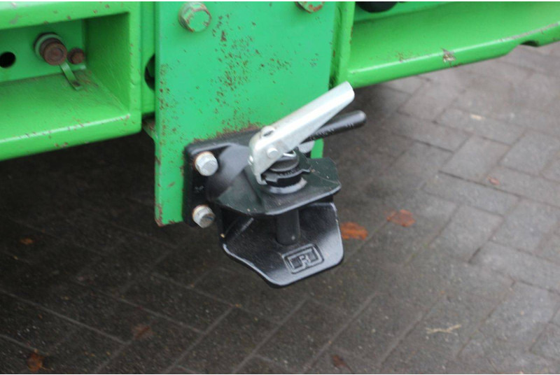 Chargeuse sur pneus John Deere 3800